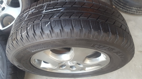 ขายล้อTOYOTA VIGO Smart 16 ยางปี15  4ล้อ