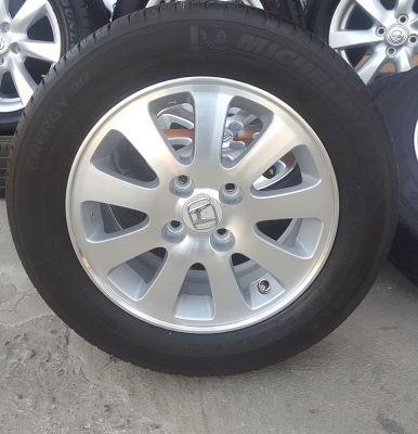 ขายล้อHONDA ขอบ14 พร้อมยาง 4 ล้อ