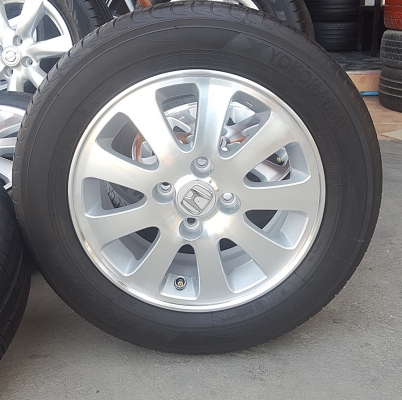 ขายล้อHONDA ขอบ14 พร้อมยาง 4 ล้อ