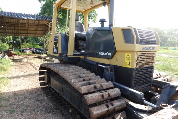 รถแทรกเตอร์ KOMUTSU รุ่น D31 PX-21