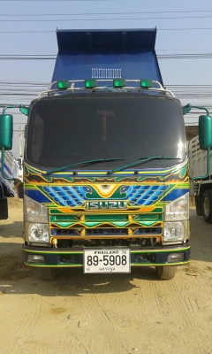 รถหกล้อดัมพ์ Isuzu NMR เครื่อง 130 แรง ปี 53 กระบะดัมพ์ ยางดี ทะเบียนพร้อม