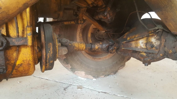 ขาย รถตัก KOMATSU JH30 สภาพพร้อมใช้งาน ต่อแขนเรียบร้อย เครื่องแน่น เกียร์ดี ราคาต่อรองได้ครับ