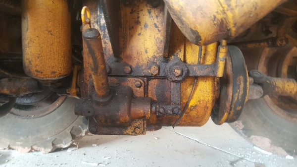 ขาย รถตัก KOMATSU JH30 สภาพพร้อมใช้งาน ต่อแขนเรียบร้อย เครื่องแน่น เกียร์ดี ราคาต่อรองได้ครับ