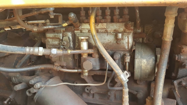 ขาย รถตัก CAT 920 เอวอ่อน ดิสค์เบรค เกียร์ทอค เครื่อง 6BD1 165 แรงม้า ต่อแขนเรียบร้อยแล้ว รถใช้งานอยู่ประจำครับ ขาย รถตัก CAT 920 เอวอ่อน ดิสค์เบรค เกียร์ทอค เครื่อง 6BD1 165 แรงม้า ต่อแขนเรียบร้อยแล้ว รถใช้งานอยู่ประจำครับ