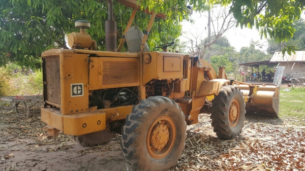 ขาย รถตัก CAT 920 เอวอ่อน ดิสค์เบรค เกียร์ทอค เครื่อง 6BD1 165 แรงม้า ต่อแขนเรียบร้อยแล้ว รถใช้งานอยู่ประจำครับ ขาย รถตัก CAT 920 เอวอ่อน ดิสค์เบรค เกียร์ทอค เครื่อง 6BD1 165 แรงม้า ต่อแขนเรียบร้อยแล้ว รถใช้งานอยู่ประจำครับ