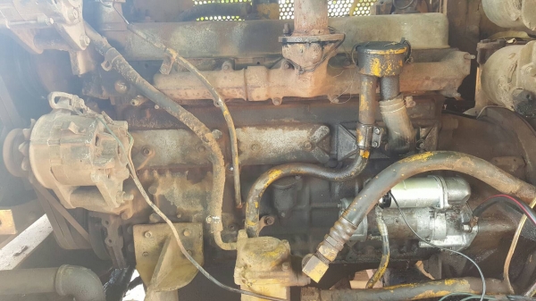 ขาย รถตัก CAT 920 เอวอ่อน ดิสค์เบรค เกียร์ทอค เครื่อง 6BD1 165 แรงม้า ต่อแขนเรียบร้อยแล้ว รถใช้งานอยู่ประจำครับ ขาย รถตัก CAT 920 เอวอ่อน ดิสค์เบรค เกียร์ทอค เครื่อง 6BD1 165 แรงม้า ต่อแขนเรียบร้อยแล้ว รถใช้งานอยู่ประจำครับ