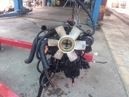 ขายเครื่องยนต์3สูบYANMAR13แรงเก่านอก