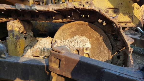 ขาย แทรกเตอร์ CAT D7E เครื่องยนต์ 144 แรงม้า เกียร์ตัด โซ่หนา เล่มทะเบียนครบ ราคาต่อรองได้ครับ