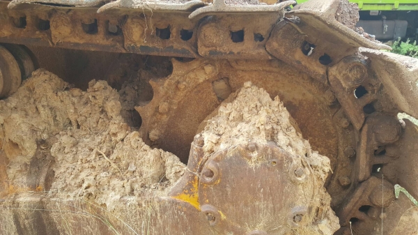 ขาย แทรกเตอร์ CAT D7E เครื่องยนต์ 144 แรงม้า เกียร์ตัด โซ่หนา เล่มทะเบียนครบ ราคาต่อรองได้ครับ