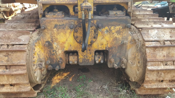 ขาย แทรกเตอร์ CAT D7E เครื่องยนต์ 144 แรงม้า เกียร์ตัด โซ่หนา เล่มทะเบียนครบ ราคาต่อรองได้ครับ