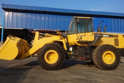 ขายรถตักล้อยาง KOMATSU WA380-6 (สภาพดี)