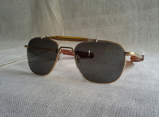 แว่นตาอเมริกันเสืออากาศ ยุค &#039;70s  ท็อปซีรี่ส์!  Original RANDOLPH handmade in USA