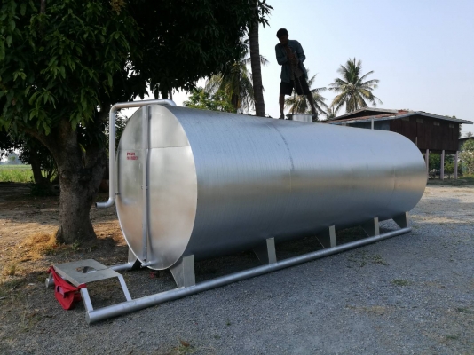 ขายถังน้ำมันใหม่ขนาด 20000 ลิตร ผลิตเอง เหล็กหนา ุ3 มม. ขายถังน้ำมันใหม่ขนาด 20000 ลิตร ผลิตเอง เหล็กหนา ุ3 มม.