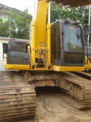 ขายด่วน รถขุด Sumitomo รุ่น SH210-5
