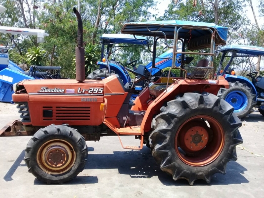 รถไถ kobuta L1295 29แรง สี่สูบ สองเหลา ตัวเปล่า ราคาน่าคุยรถอยู่ปากช่องนะครับ รถไถ kobuta L1295 29แรง สี่สูบ สองเหลา ตัวเปล่า ราคาน่าคุยรถอยู่ปากช่องนะครับ