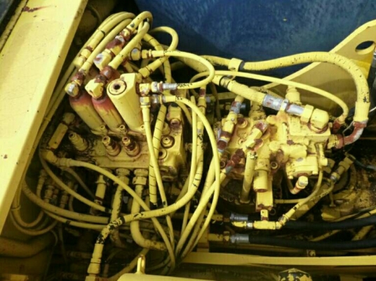 ขายรถขุดนำเข้าจากประเทศญี่ปุ่น kobelco sk120 มาคทรี รถสวยเดิม สนใจติดต่อสอบถาม 092-3309229 อีด