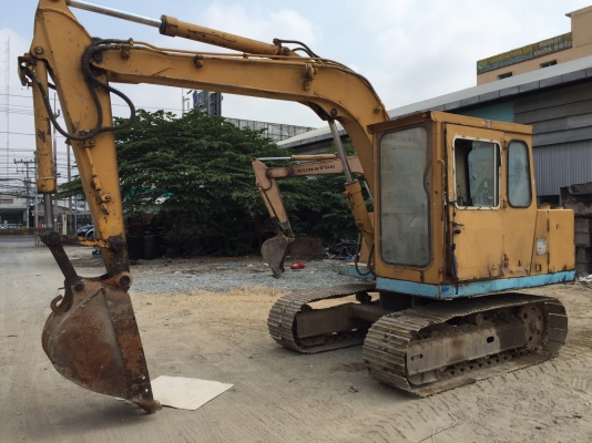 ขายรถแบคโค KOMATSU 10HT-2 สะภาพสวย พร้อมใช้งาน มีลา   ยหัวเจอะ เครื่องแรง ปั้มแรง ช่วง  ล้าง เต็ม เฟรมสวย ใบ 60 สะภาพ  สวย  มูมฮาร์มสวย เอวแน้น ราคา  .245000 สนใจโทร081-3531946 ลาย (ID)081-3531946 ต่อ.บางนา รถอยู่ลำลูกกา