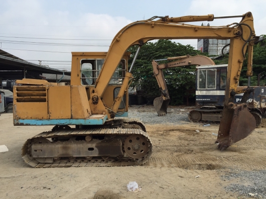 ขายรถแบคโค KOMATSU 10HT-2 สะภาพสวย พร้อมใช้งาน มีลา   ยหัวเจอะ เครื่องแรง ปั้มแรง ช่วง  ล้าง เต็ม เฟรมสวย ใบ 60 สะภาพ  สวย  มูมฮาร์มสวย เอวแน้น ราคา  .245000 สนใจโทร081-3531946 ลาย (ID)081-3531946 ต่อ.บางนา รถอยู่ลำลูกกา