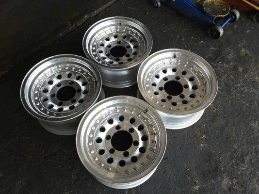 ล้อใหม่ หยดนำ้ JRD ขอบ 15*7 et-25 สวยๆ 1ชุด ล้อใหม่ หยดนำ้ JRD ขอบ 15*7 et-25 สวยๆ 1ชุด