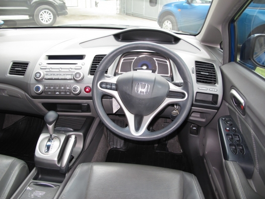 CIVIC FD 1.8 S AS ปี 2010 สีน้ำเงิน ออกรถ 15,000 บาท