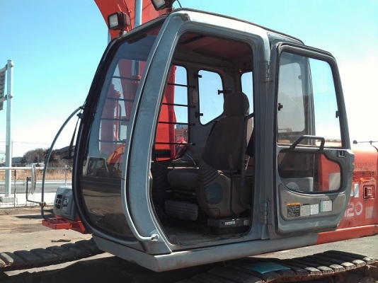 ขายรถขุดนำเข้าจากประเทศญี่ปุ่น hittachi ex120-5 รถสวยเดิม สนใจติดต่อสอบถาม 092-3309229 อีด