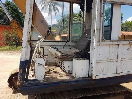 KOMATSU PC60-5 เครื่องดี ปั้มดี ช่วงล่างใช้ได้ พร้อมใช้งาน ราคาต่อรองได้ สนใจติดต่อ 0872976734