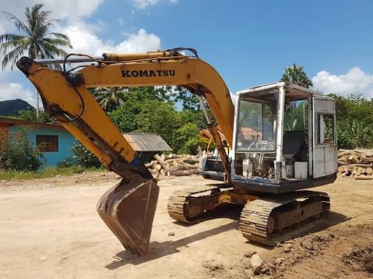 KOMATSU PC60-5 เครื่องดี ปั้มดี ช่วงล่างใช้ได้ พร้อมใช้งาน ราคาต่อรองได้ สนใจติดต่อ 0872976734 KOMATSU PC60-5 เครื่องดี ปั้มดี ช่วงล่างใช้ได้ พร้อมใช้งาน ราคาต่อรองได้ สนใจติดต่อ 0872976734