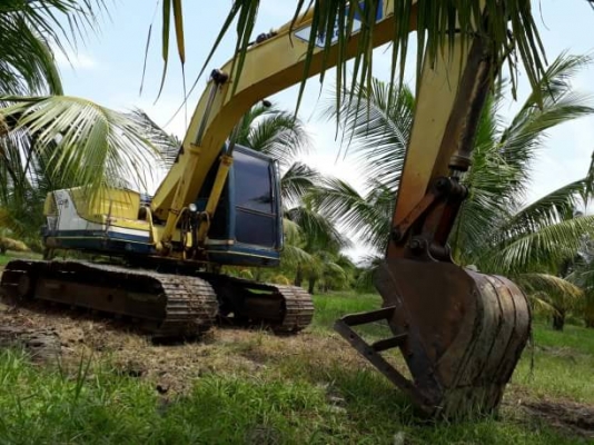 KOBELCO SK120-3 /// รถสวยๆ พร้อมใช้งาน เครื่องดี ปั้มดี ไม่โหลด ระบบไฟเต็ม ราคาต่อรองได้ สนใจติดต่อ KOBELCO SK120-3 /// รถสวยๆ พร้อมใช้งาน เครื่องดี ปั้มดี ไม่โหลด ระบบไฟเต็ม ราคาต่อรองได้ สนใจติดต่อ