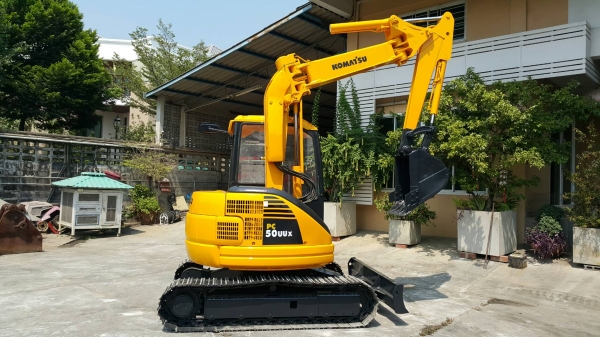 ขาย รถขุด KOMATSU รุ่น PC50UU-2E- มือสองญี่ปุ่น แทรกเหล็ก สลักบูท เอวแน่น 100\% บูมสไลด์ รุ่นนี้ ปั้มนิ้ว คอนโทรลนำ้มัน ทำงานไว สวย พร้อมใช้งาน ทันที มือถือ/LINE ID : 0818753444 ขาย รถขุด KOMATSU รุ่น PC50UU-2E- มือสองญี่ปุ่น แทรกเหล็ก สลักบูท เอวแน่น 100\% บูมสไลด์ รุ่นนี้ ปั้มนิ้ว คอนโทรลนำ้มัน ทำงานไว สวย พร้อมใช้งาน ทันที มือถือ/LINE ID : 0818753444