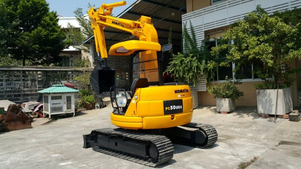 ขาย รถขุด KOMATSU รุ่น PC50UU-2E- มือสองญี่ปุ่น แทรกเหล็ก สลักบูท เอวแน่น 100\% บูมสไลด์ รุ่นนี้ ปั้มนิ้ว คอนโทรลนำ้มัน ทำงานไว สวย พร้อมใช้งาน ทันที มือถือ/LINE ID : 0818753444 ขาย รถขุด KOMATSU รุ่น PC50UU-2E- มือสองญี่ปุ่น แทรกเหล็ก สลักบูท เอวแน่น 100\% บูมสไลด์ รุ่นนี้ ปั้มนิ้ว คอนโทรลนำ้มัน ทำงานไว สวย พร้อมใช้งาน ทันที มือถือ/LINE ID : 0818753444