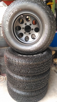 ขายล้อพร้อมยาง 265/70/16 ปี 15