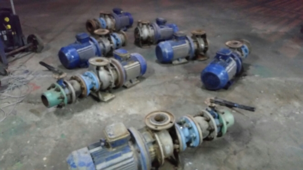 ปั๊มน้ำหัวแสตนเลส ebara 10 hp