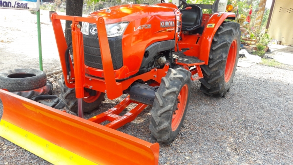 ขายรถไถL4708ใบมีดผาลหลังใหม่พร้อมใช้ครับ