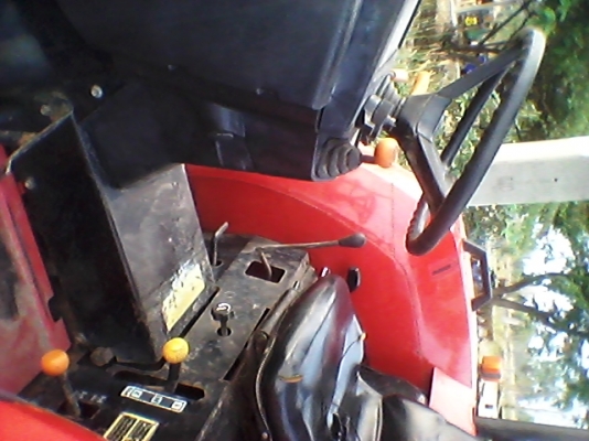 ยันม่าEF453Tสภาพพร้อมใช้งานสีรถเดิมๆ ดันหน้าผานหลัง24 เครื่องแห้ง ระบบไฮดรอลิกดี ยันม่าEF453Tสภาพพร้อมใช้งานสีรถเดิมๆ ดันหน้าผานหลัง24 เครื่องแห้ง ระบบไฮดรอลิกดี