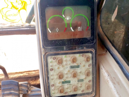 CATTERPILAR 320V2 ราคา 595,000 บาท เครืองดี ปั้มดี โช่หนา เอวแน่น ไฟฟ้าครบ เอกสารเล่มทะเบียน  รถอยู่ จ.อุดรธานี โทร 098-1862844 ไอดีไลน์ ja5657