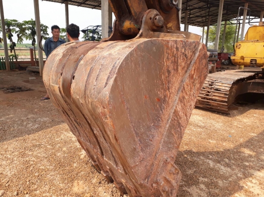 CATTERPILAR 320V2 ราคา 595,000 บาท เครืองดี ปั้มดี โช่หนา เอวแน่น ไฟฟ้าครบ เอกสารเล่มทะเบียน  รถอยู่ จ.อุดรธานี โทร 098-1862844 ไอดีไลน์ ja5657