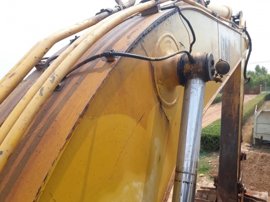 CATTERPILAR 320V2 ราคา 595,000 บาท เครืองดี ปั้มดี โช่หนา เอวแน่น ไฟฟ้าครบ เอกสารเล่มทะเบียน  รถอยู่ จ.อุดรธานี โทร 098-1862844 ไอดีไลน์ ja5657