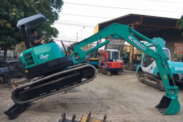 ขายรถขุดKOBELCO SK45SRเก่านอกแท้ญี่ปุ่น(เอกสารอินวอยนำเข้า)ไม่เคยใช้งานในไทยคับ ขายรถขุดKOBELCO SK45SRเก่านอกแท้ญี่ปุ่น(เอกสารอินวอยนำเข้า)ไม่เคยใช้งานในไทยคับ