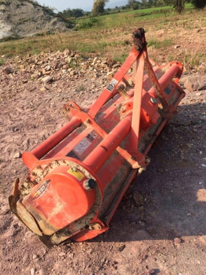 ขายkubota l3608พร้อมผาน6ช้างและโรตารี่ เล่มพร้อมโอน