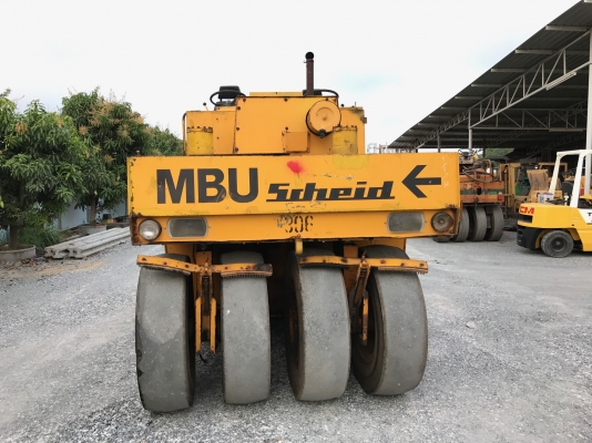 ขายรถบดล้อยาง8ล้อ MBUรุ่นRW240รถนอกนำเข้าไม่เคยใช้งานในไทย มีเอกสาร ขายไม่แพง