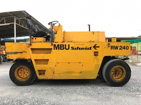 ขายรถบดล้อยาง8ล้อ MBUรุ่นRW240รถนอกนำเข้าไม่เคยใช้งานในไทย มีเอกสาร ขายไม่แพง