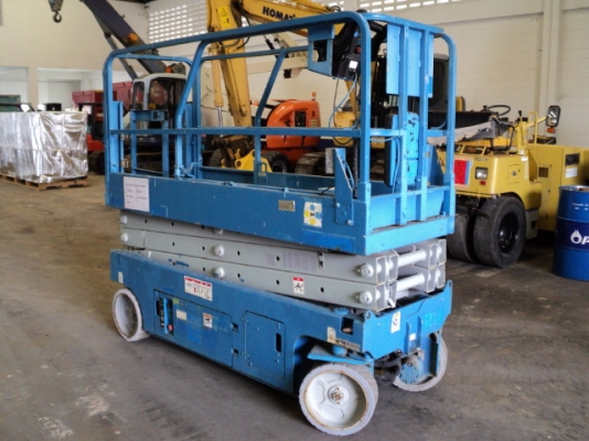 กระเช้าไฟฟ้า GENIE GS2032 # 60859สูง 8 เมตร มือสองญี่ปุ่น