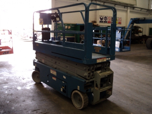 กระเช้าไฟฟ้า GENIE GS2032 # 60859สูง 8 เมตร มือสองญี่ปุ่น