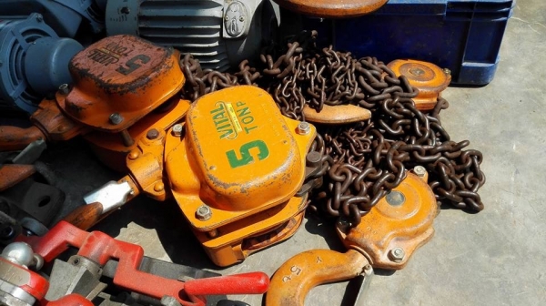 รอกโซ่มือสาวญี่ปุ่น VITAL Made in JAPAN 5 ตัน ยาว 3 m ของลงตู้สวยๆพร้อมใช้