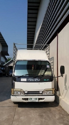 ISUZU 6 ล้อ รถจดประกอบปี 2553 เกียร์ออโต้ เครื่อง4570ซีซี ISUZU 6 ล้อ รถจดประกอบปี 2553 เกียร์ออโต้ เครื่อง4570ซีซี