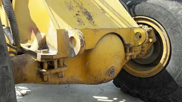 รถตัก FURUKAWA รุ่น FL 320 A SERIAL 5851 ขับเคลื่อนสองเพลา