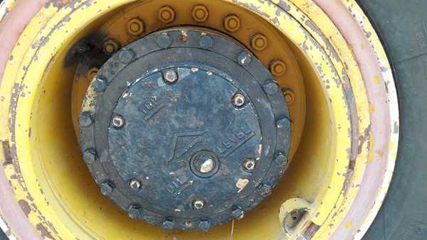 รถตัก FURUKAWA รุ่น FL 320 A SERIAL 5851 ขับเคลื่อนสองเพลา