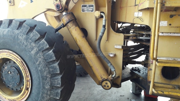 รถตัก FURUKAWA รุ่น FL 320 A SERIAL 5851 ขับเคลื่อนสองเพลา