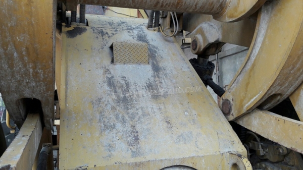 รถตัก FURUKAWA รุ่น FL 320 A SERIAL 5851 ขับเคลื่อนสองเพลา