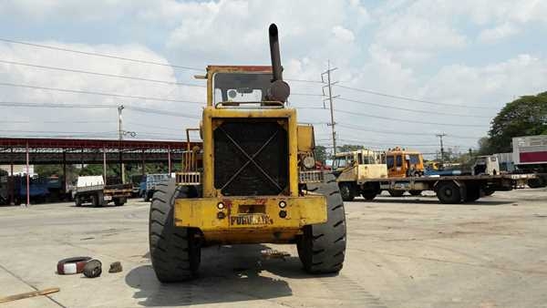 รถตัก FURUKAWA รุ่น FL 320 A SERIAL 5851 ขับเคลื่อนสองเพลา